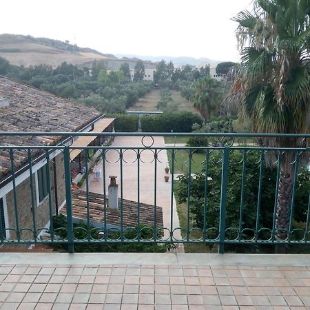 Oasi Del Governatore Apartment Скуилаче Екстериор снимка